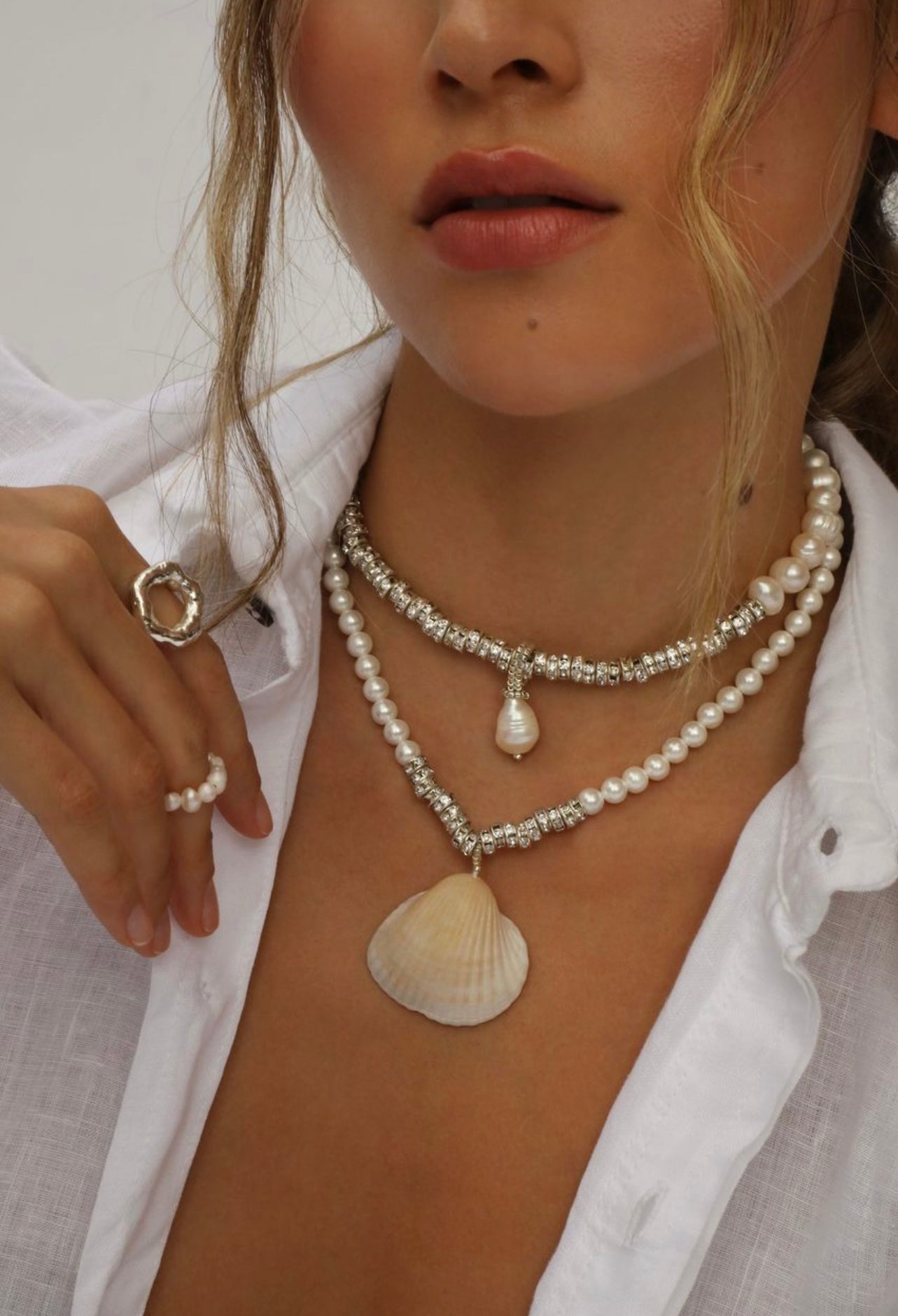 Drop Pearl Necklace