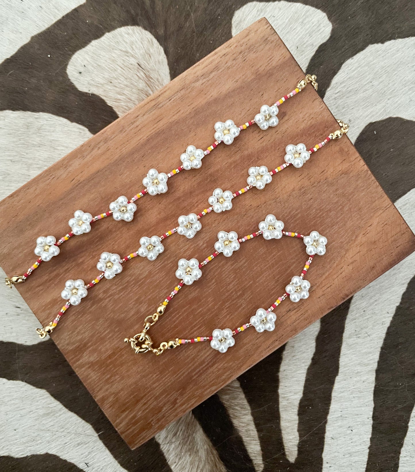 Pearly Bloom  Bracelet